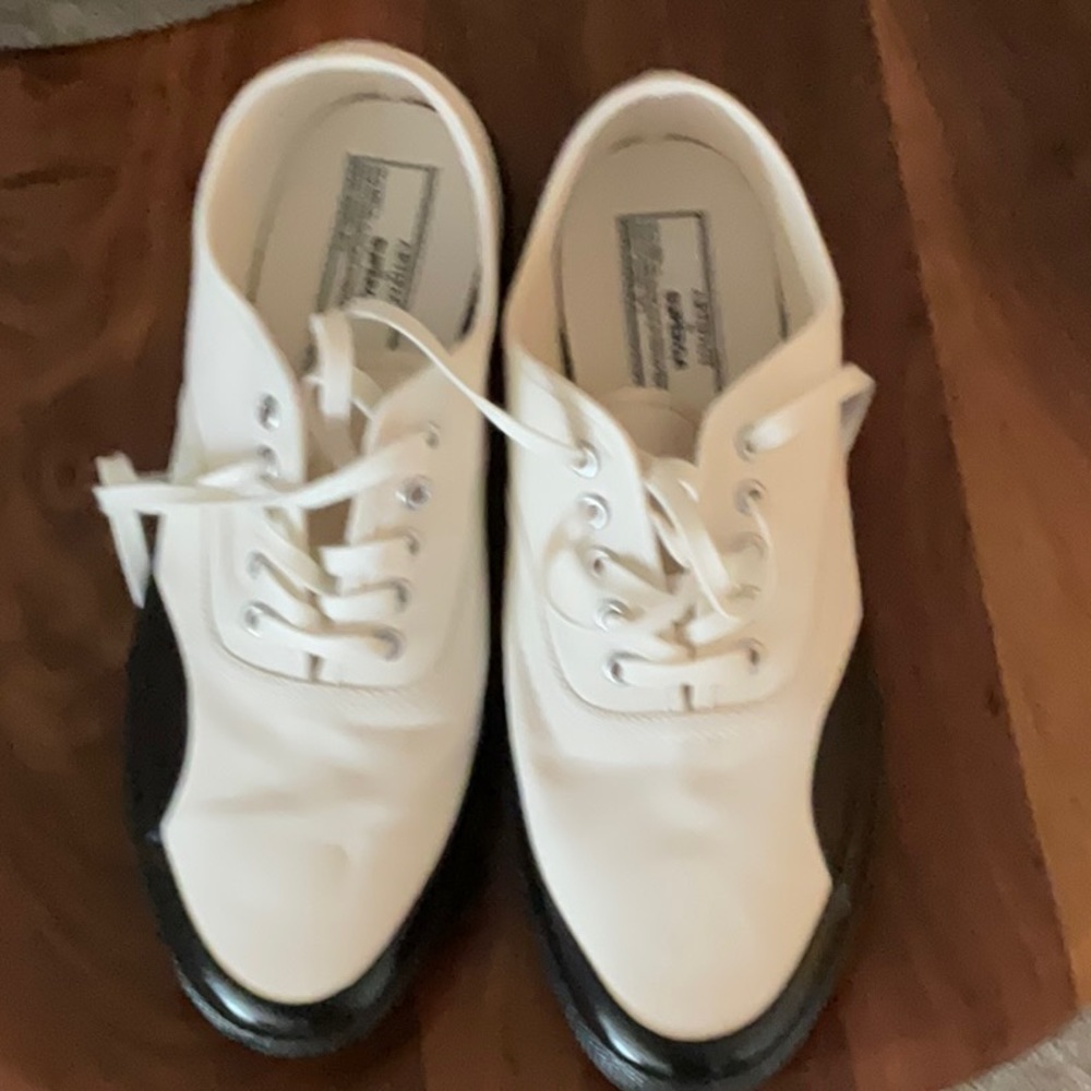 Artifact Sneakers